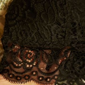 Xoxo lace lined bralette